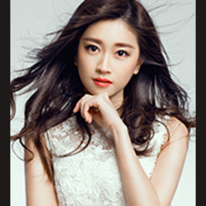 Autographed Trove Carafe 2019 Autographed by Chen AMS Juan